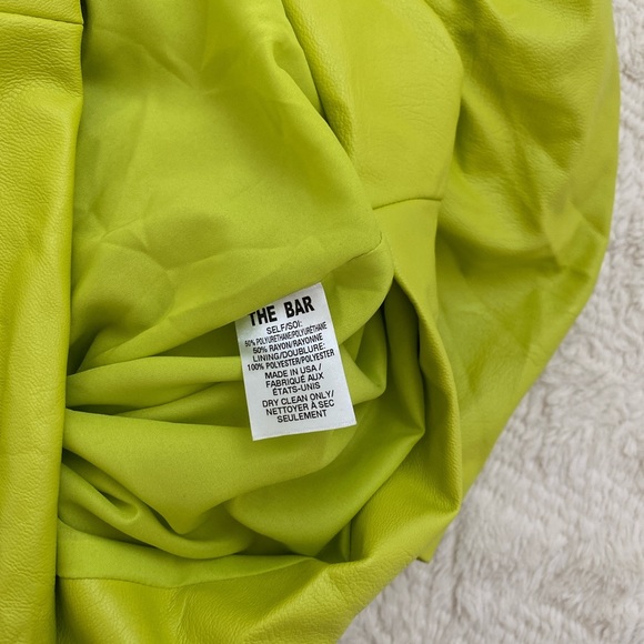 NWT The Bar vegan leather Wyatt dress in pistachio - Picture 5 of 9